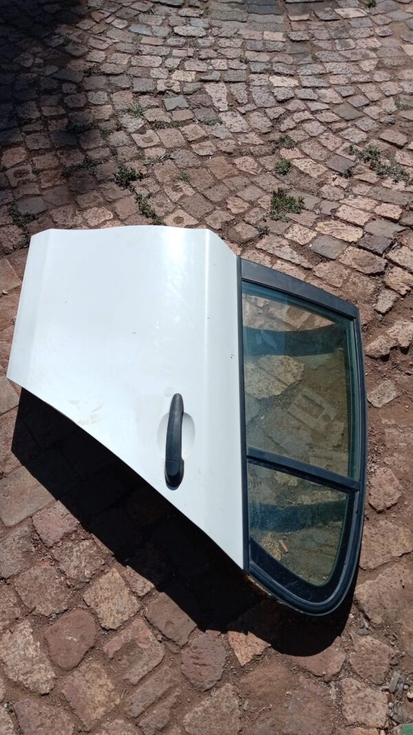 BMW E87 1 Series Left Rear Door Shell Used from D’s Auto Spares