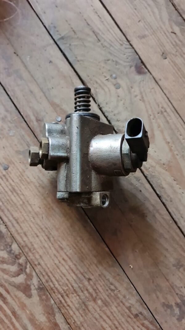 Isuzu Steering Pump Used from D’s Auto Spares